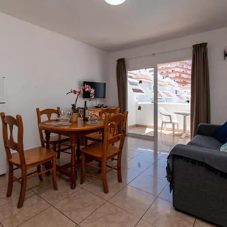 Floritas 23 - One Bed With Pool View Appartamento